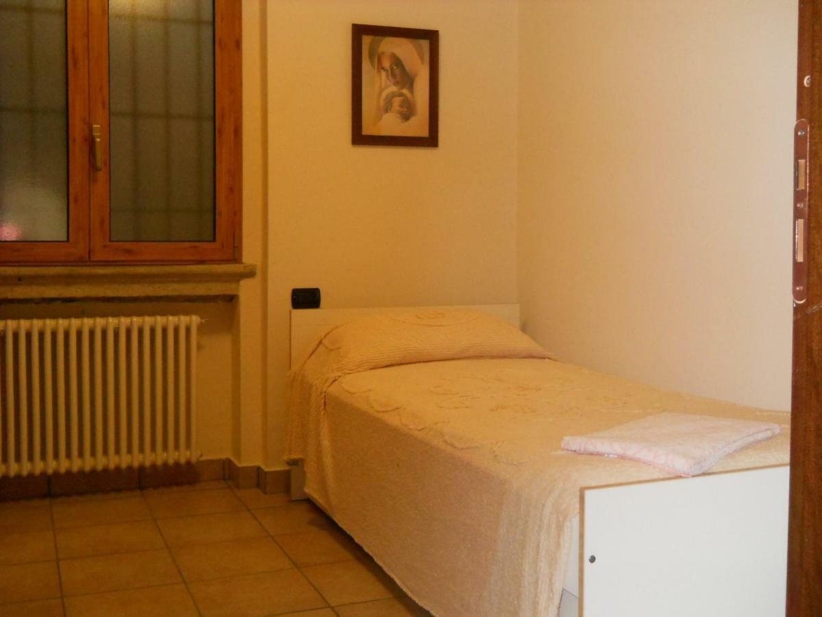 Cascina Valsorda Bed & Breakfast Concesio Екстериор снимка
